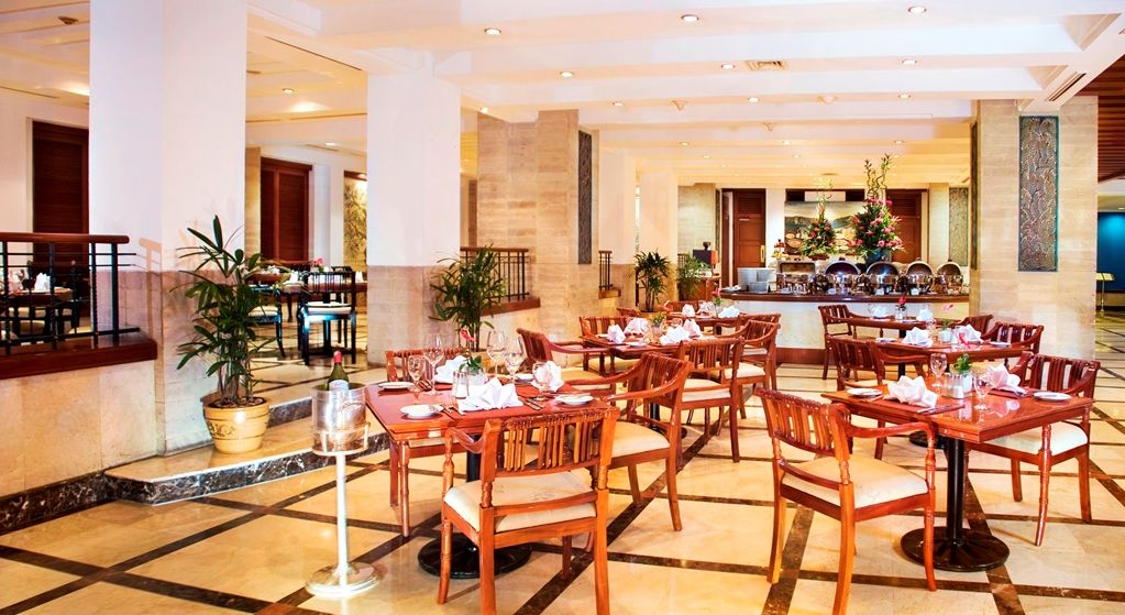The Media Hotel & Towers 雅加达 餐厅 照片